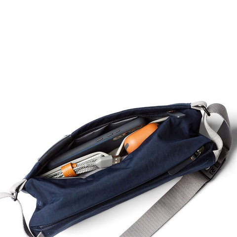 Sling Mini Navy