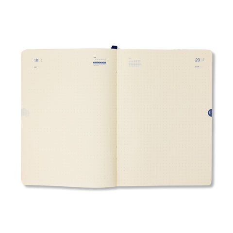 2027 Freestyler Daily Diary Dot Grid A5
