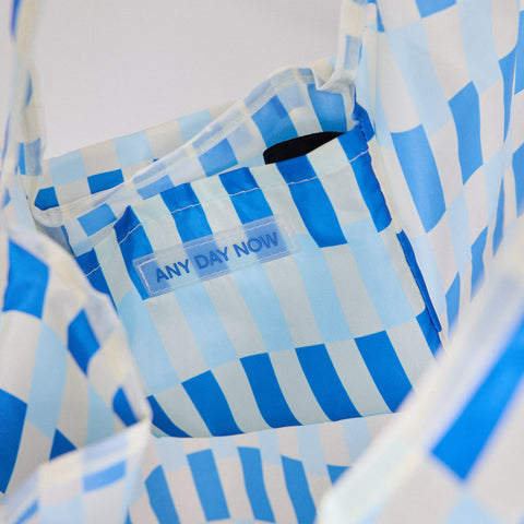 Any Where Tote