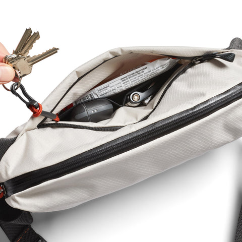 Aer x Carryology Tokai - Main Image