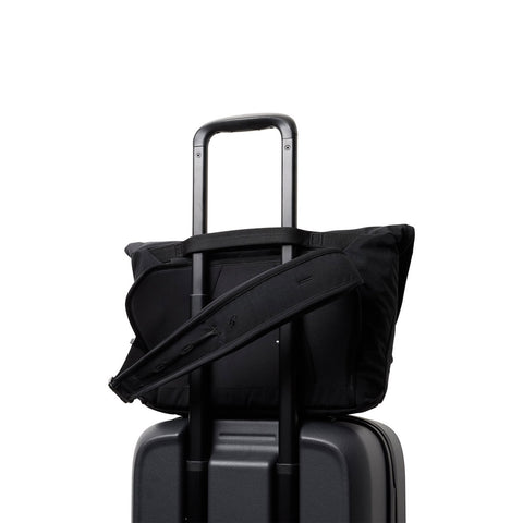 Venture Messenger Bag 14"