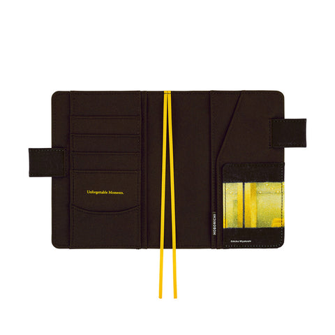 Techo Original A6 Cover An Airport at Night
