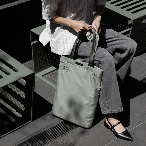 Daily Tote A3