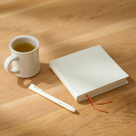 MD 2027 Notebook Diary Daily A5 Square